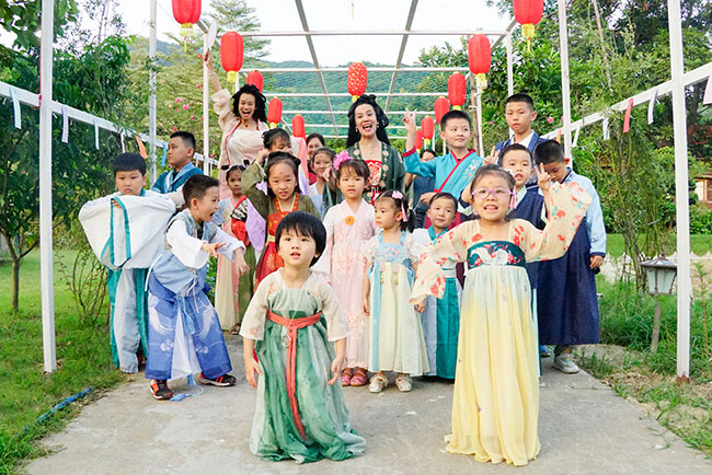 ng电子游戏康养中秋晚会